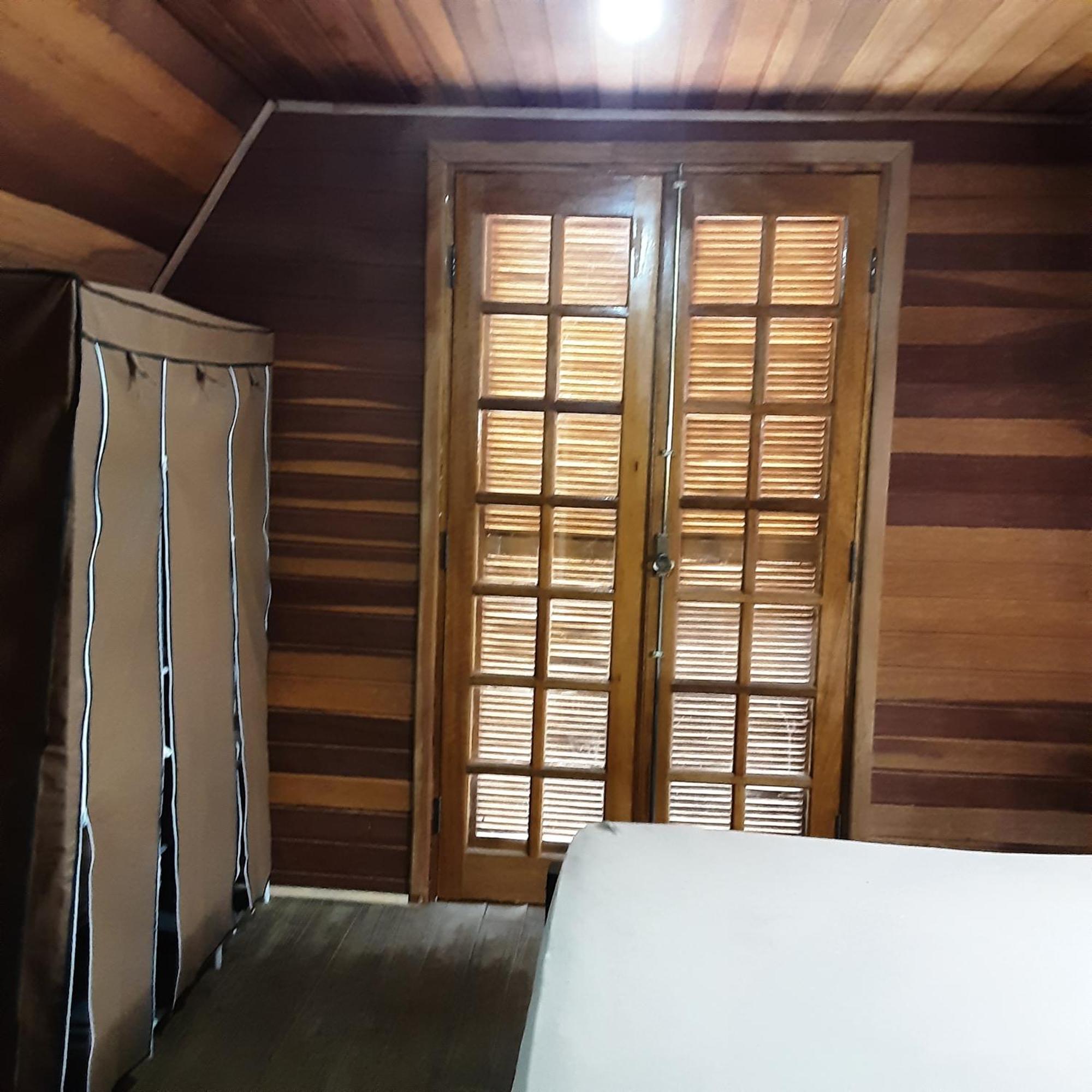 Chale Ipe Rosa Chalet